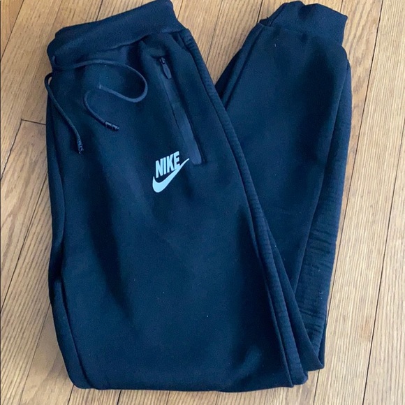 Nike Other - Men’s Nike sweatpants NEW